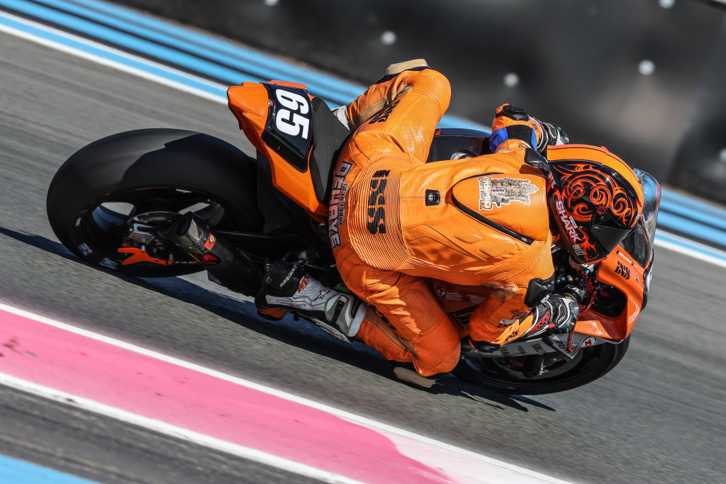 00-Motobox-Kremer-Racing
